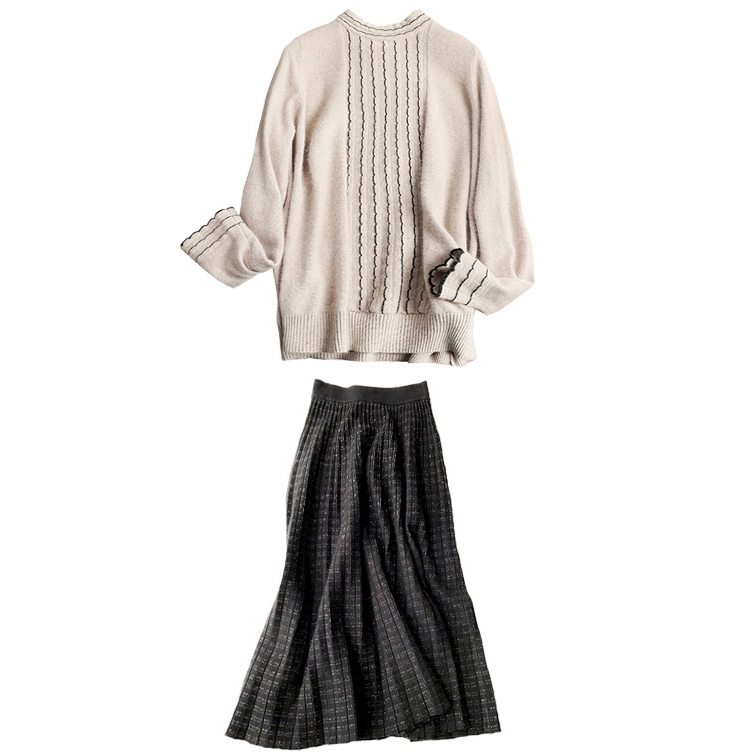 アプリコットセーター+スカート